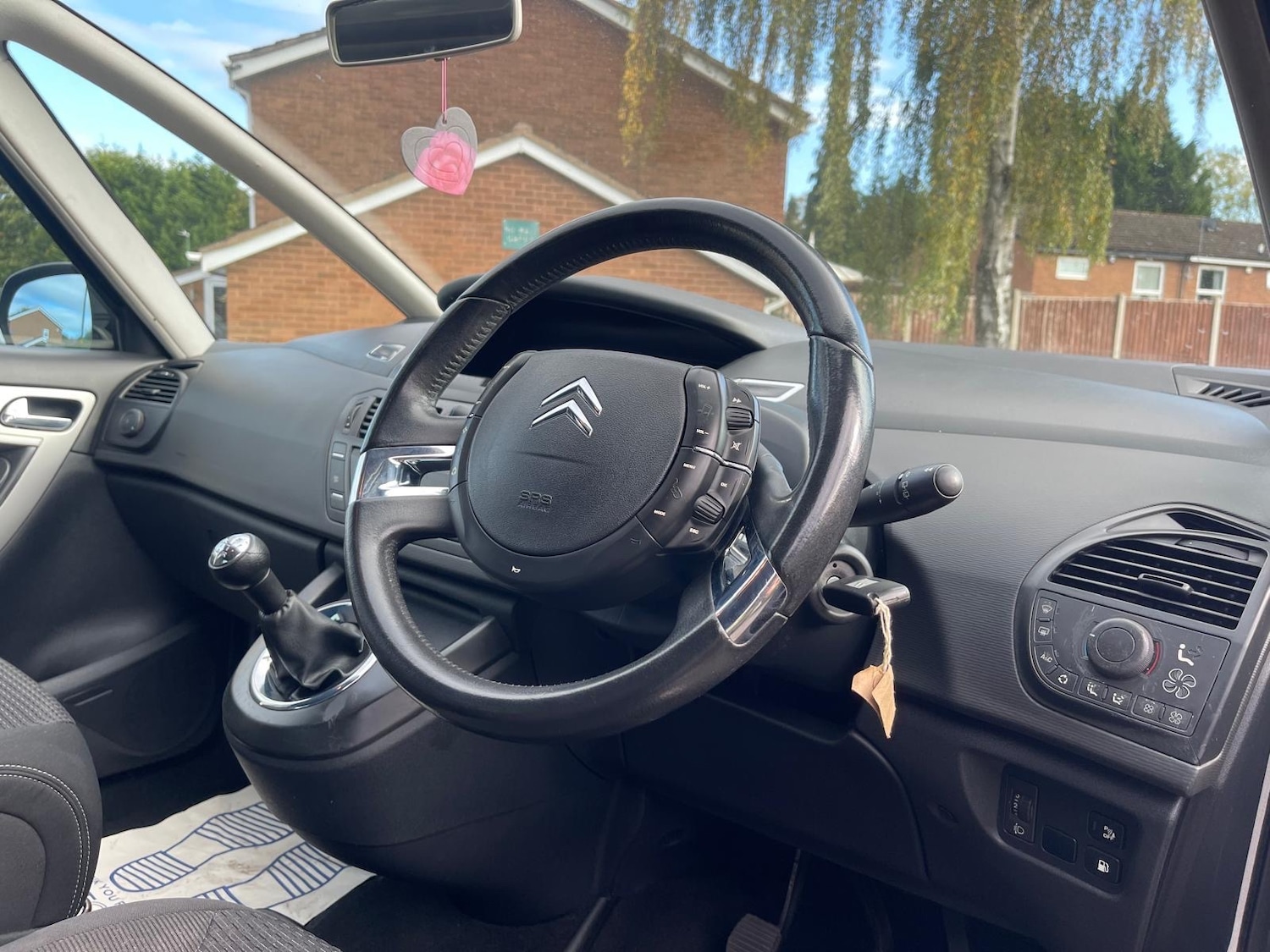 Used Citroen C4 Picasso 2007 for sale - 76325881: Photo 3