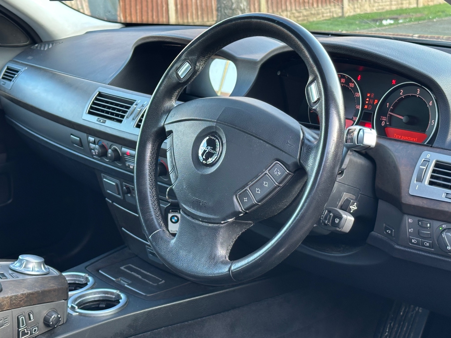 Used BMW 7 Series 2005 for sale - 77897910: Photo 2