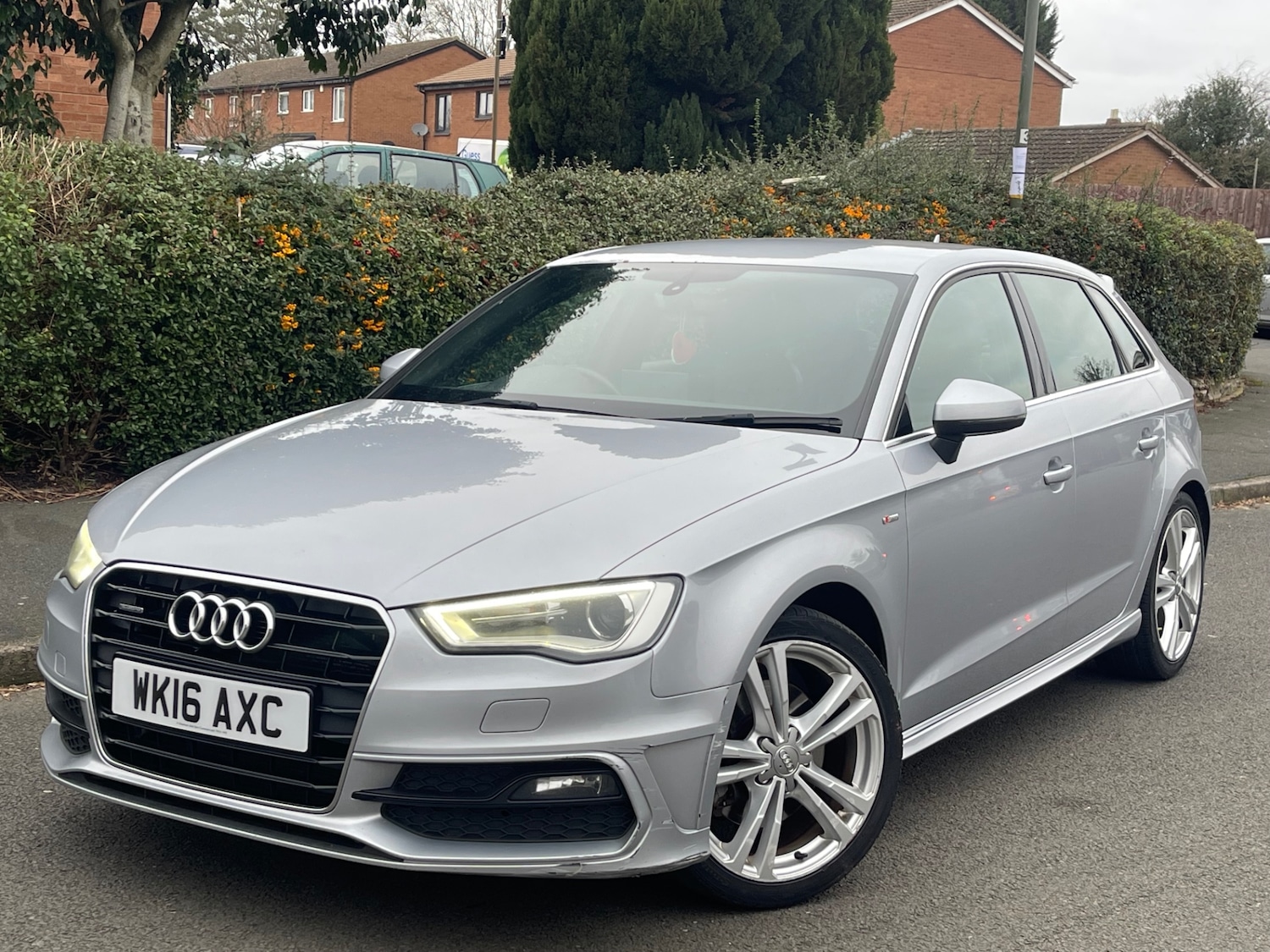 Used Audi A3 2016 for sale - 77136653: Photo 2