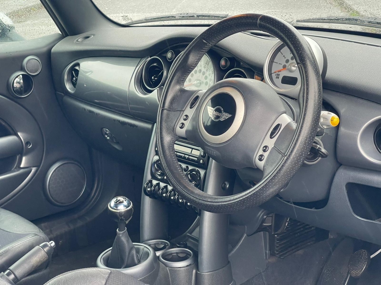 Used MINI Convertible 2006 for sale - 77478200: Photo 3