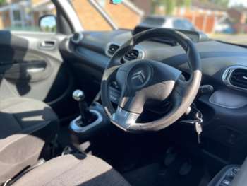 Used Citroen C3 Picasso 2010 for sale - 75425345: Photo