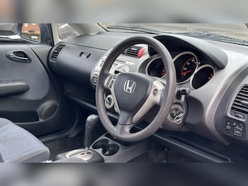 Used Honda Jazz 2008 for sale - 79120318: Photo