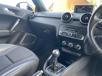 Used Audi A1 2011 for sale - 75976166: Photo