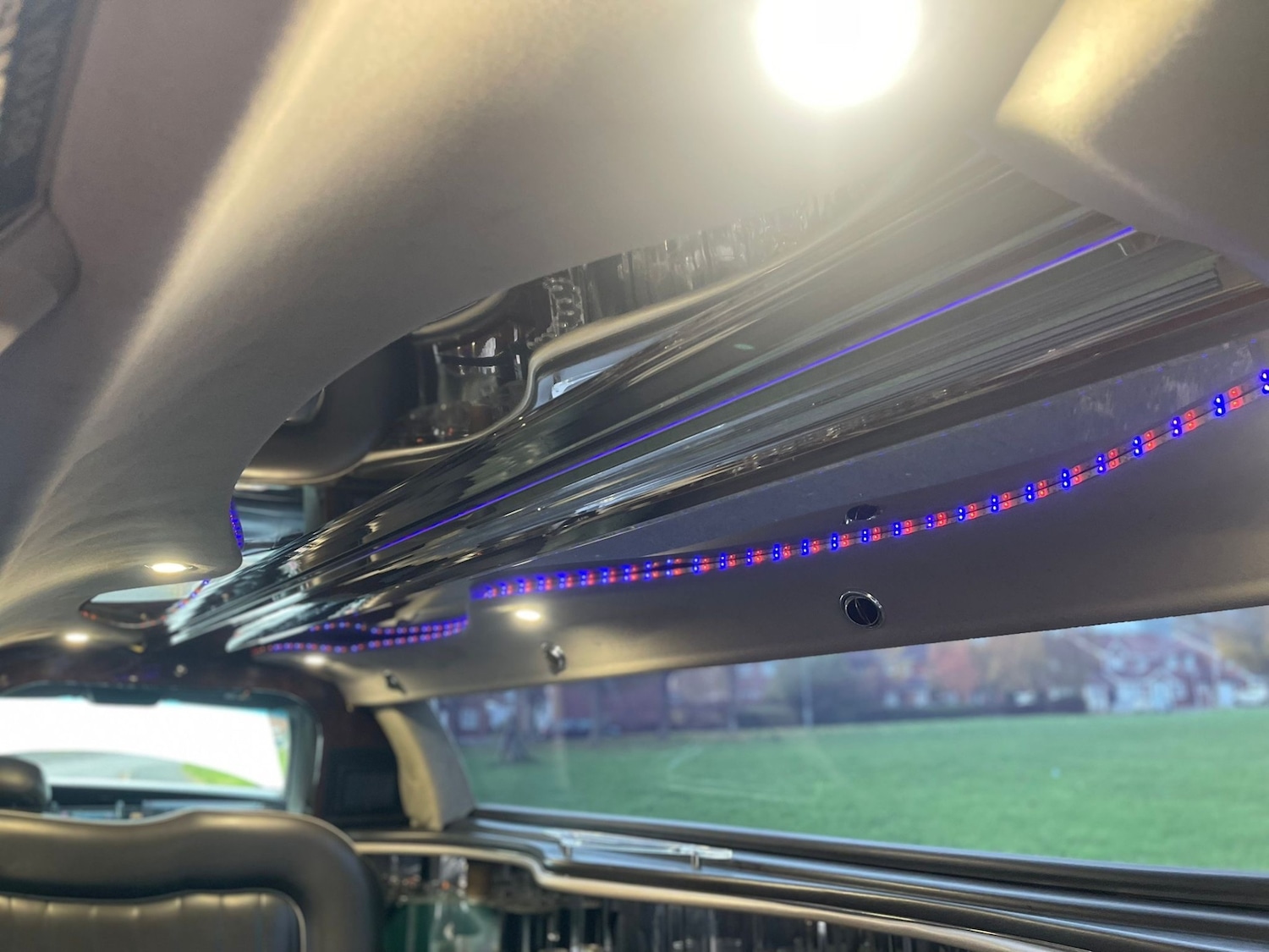 Used Lincoln Town Car 2004 for sale - 76455034: Photo 11