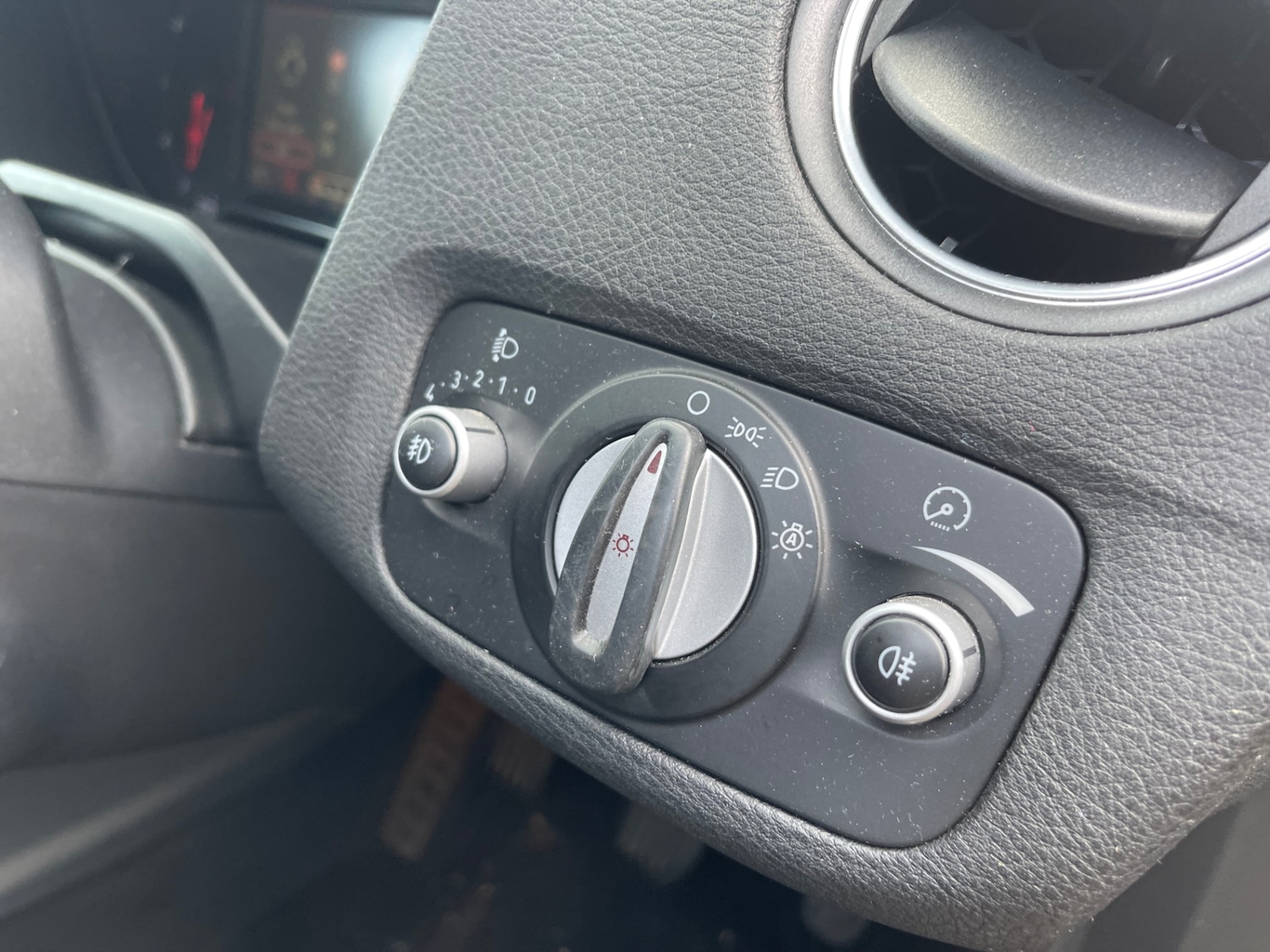 Used Ford Mondeo 2012 for sale - 76566233: Photo 15