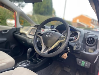Used Honda Jazz undefined for sale - 76977401: Photo