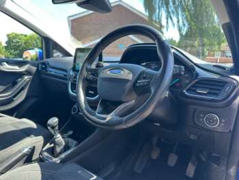 Used Ford Fiesta 2018 for sale - 75126052: Photo