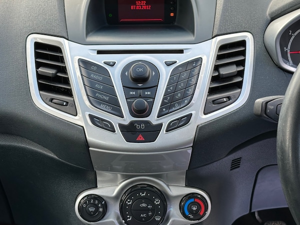 Used Ford Fiesta 2012 for sale - 76031238: Photo 13