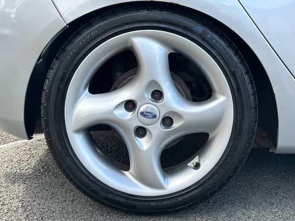 Used Ford Fiesta 2012 for sale - 76031238: Photo 18