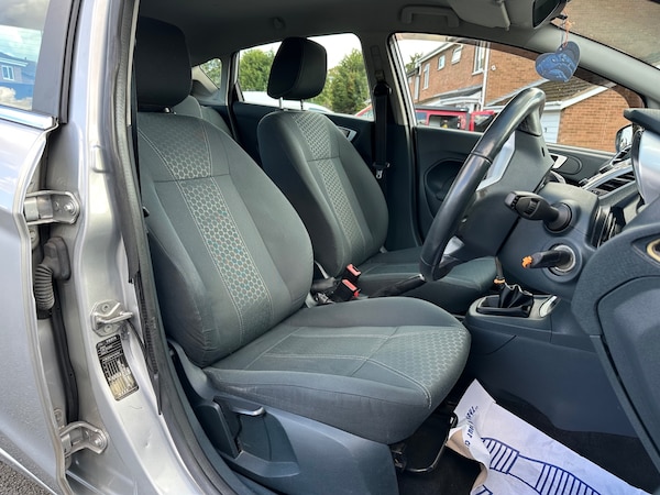 Used Ford Fiesta 2012 for sale - 76031238: Photo 3