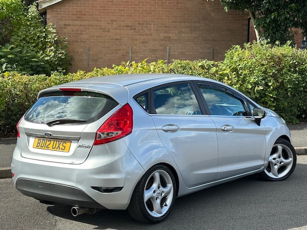 Used Ford Fiesta 2012 for sale - 76031238: Photo 5