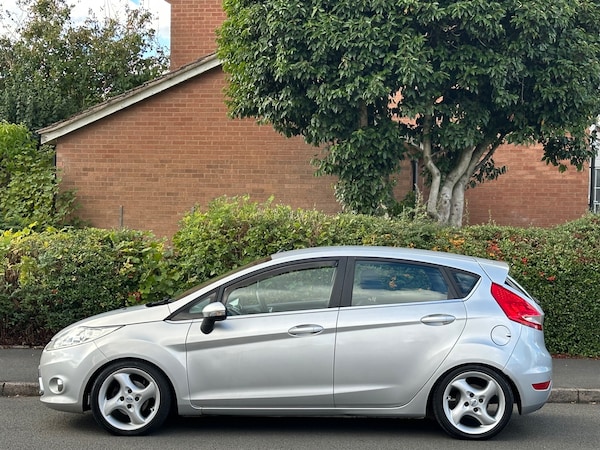 Used Ford Fiesta 2012 for sale - 76031238: Photo 7
