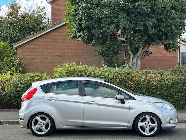 Used Ford Fiesta 2012 for sale - 76031238: Photo 8