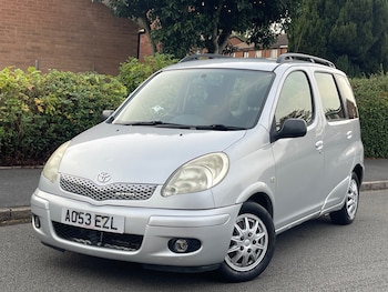 Used Toyota Yaris Verso 2003 for sale - 76058531: Photo