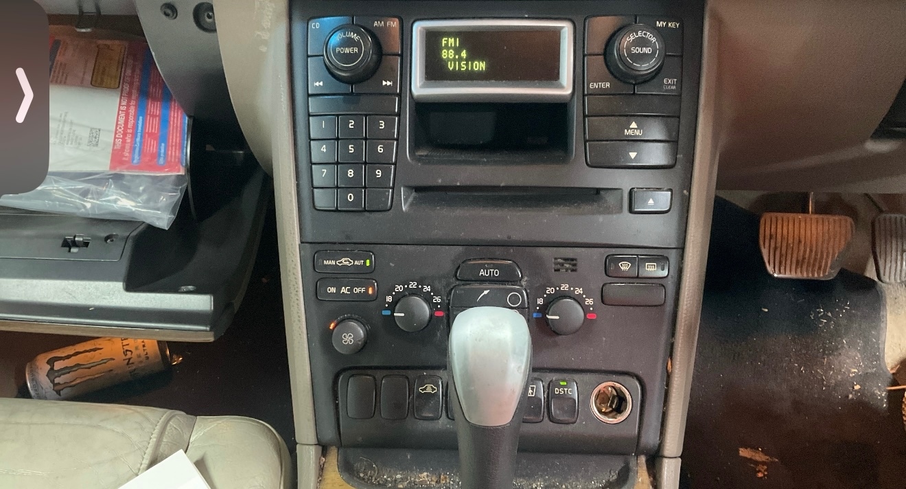 Used Volvo XC90 2005 for sale - 76134648: Photo 9
