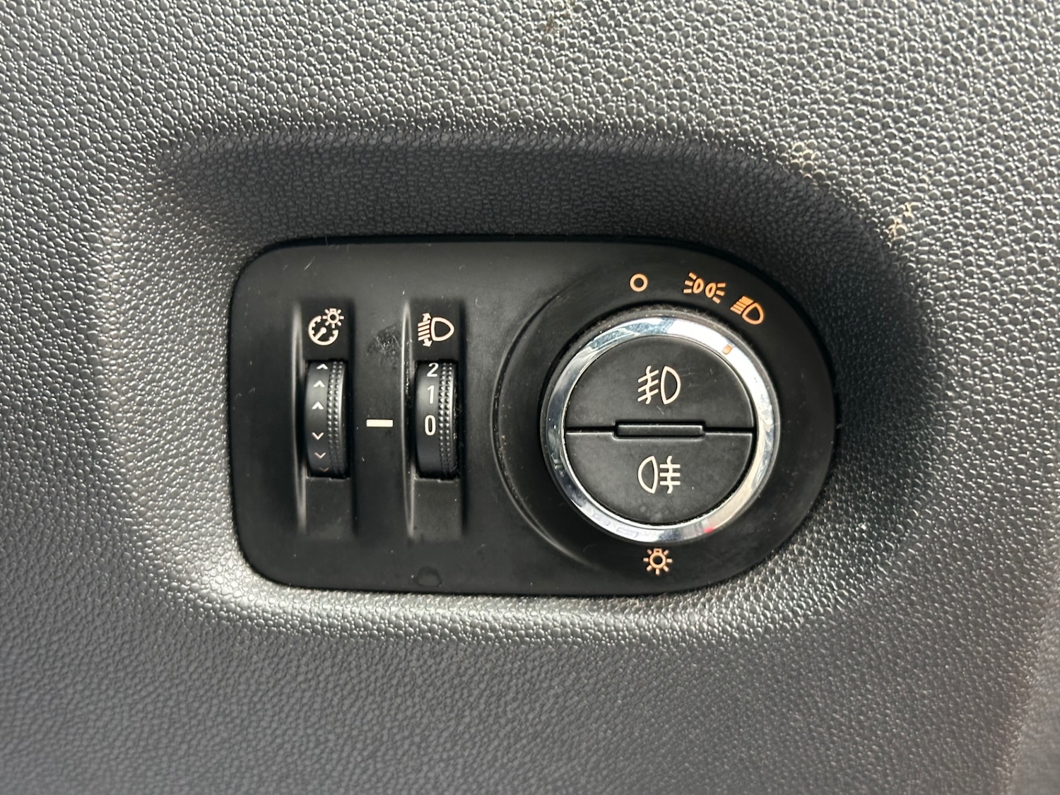 Used Vauxhall Corsa 2014 for sale - 76280622: Photo 17