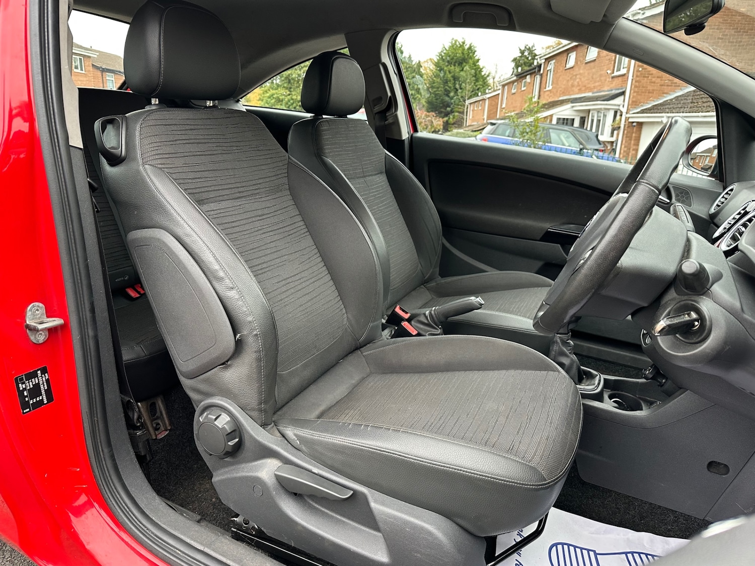 Used Vauxhall Corsa 2014 for sale - 76280622: Photo 3