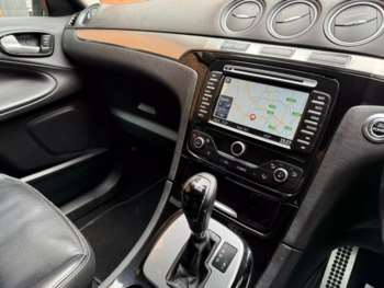 Used Ford S-Max 2010 for sale - 74947309: Photo