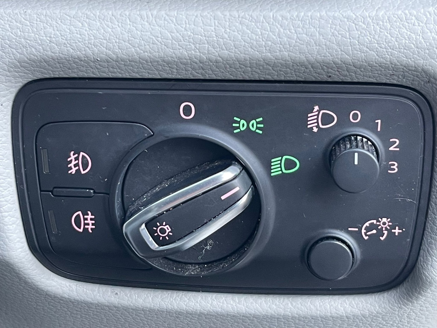 Used Audi A3 2013 for sale - 77385447: Photo 18