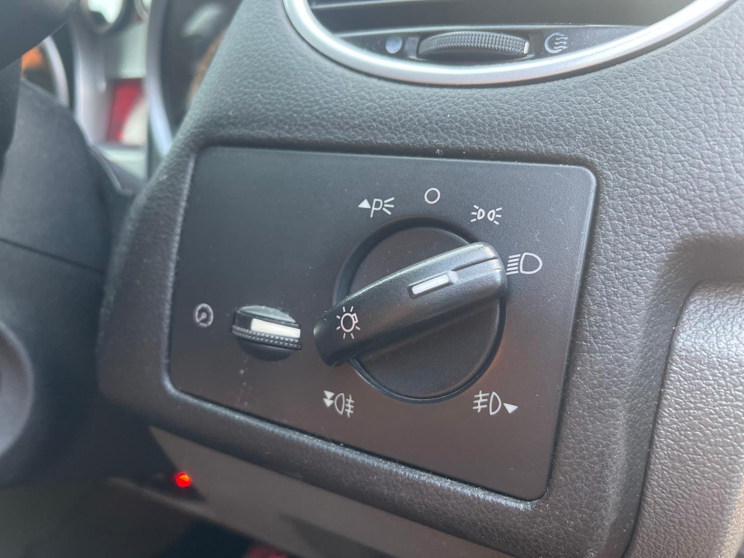 Used Ford Focus 2008 for sale - 76977381: Photo 12