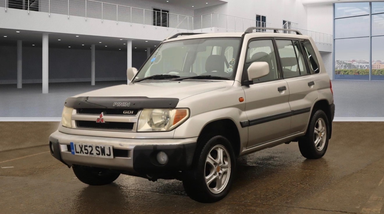 Used Mitsubishi Shogun 2002 for sale - 77241999: Photo 2
