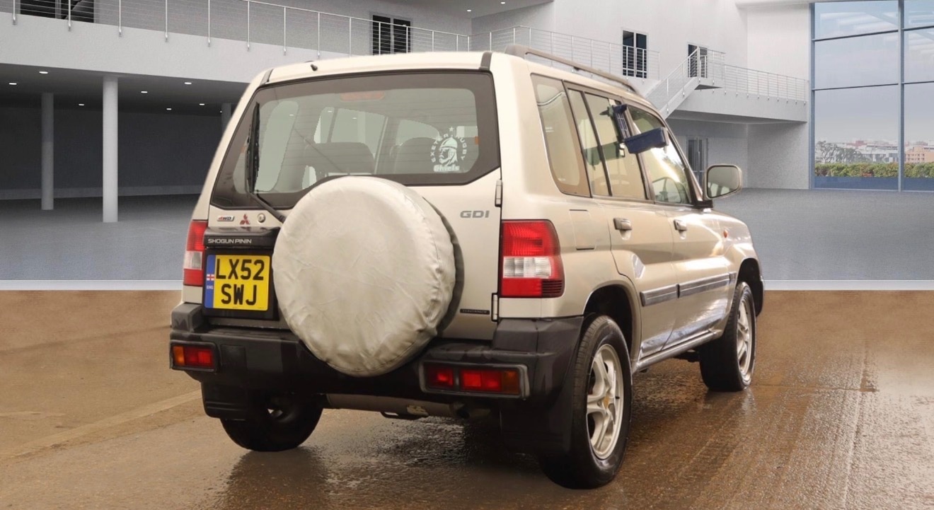 Used Mitsubishi Shogun 2002 for sale - 77241999: Photo 6