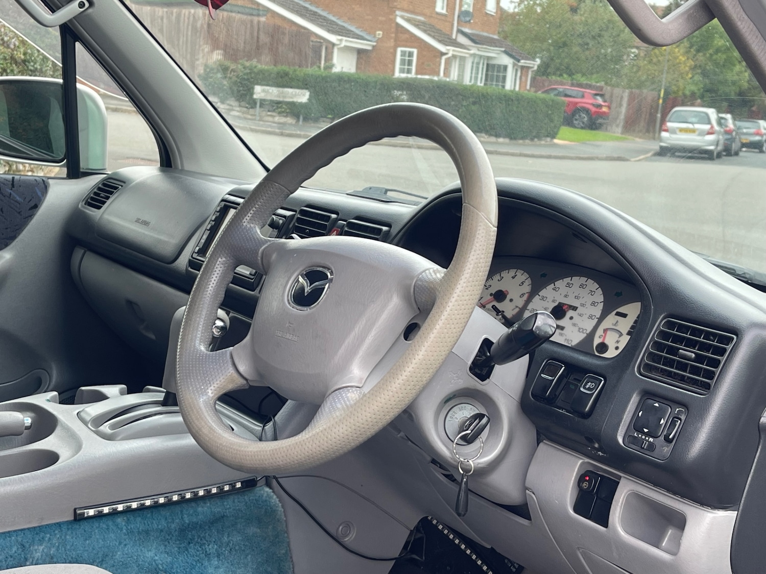 Used Mazda Bongo 2013 for sale - 76114391: Photo 3