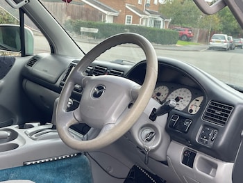 Used Mazda Bongo undefined for sale - 76114391: Photo