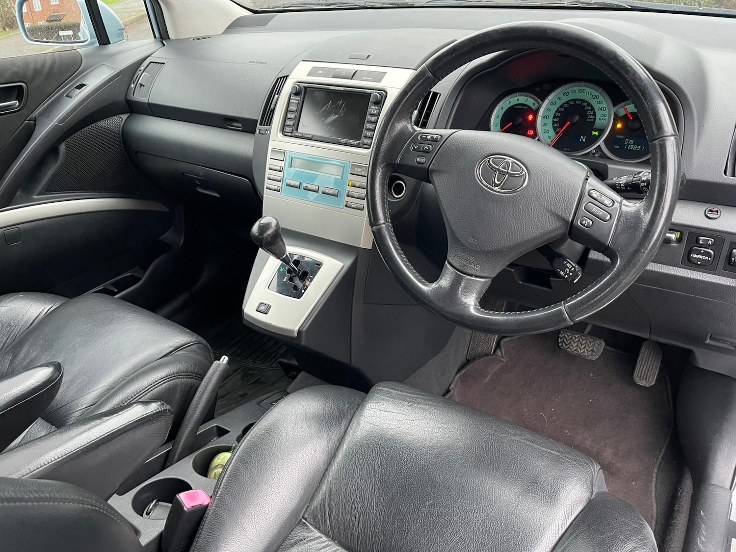 Used Toyota Corolla Verso 2008 for sale - 77558767: Photo 3