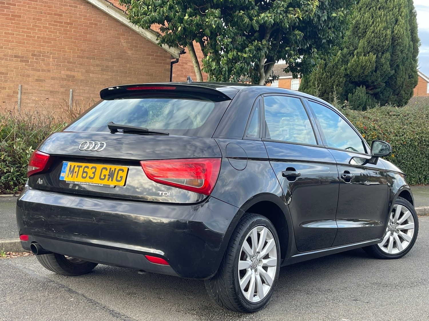 Used Audi A1 2013 for sale - 76953787: Photo 5