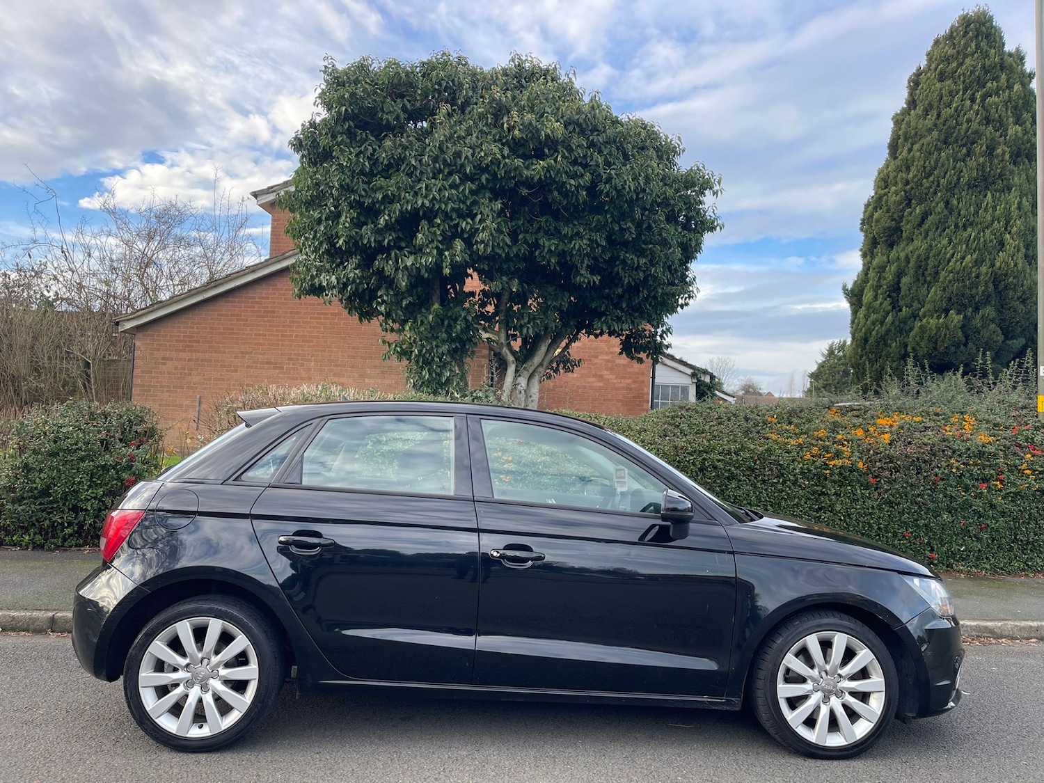 Used Audi A1 2013 for sale - 76953787: Photo 9