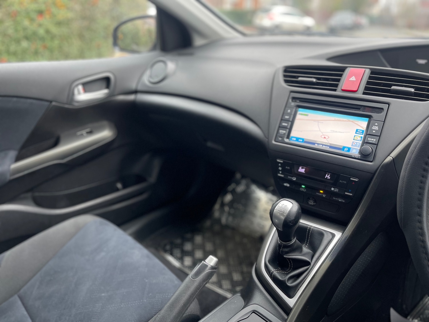 Used Honda Civic 2014 for sale - 77136911: Photo 3