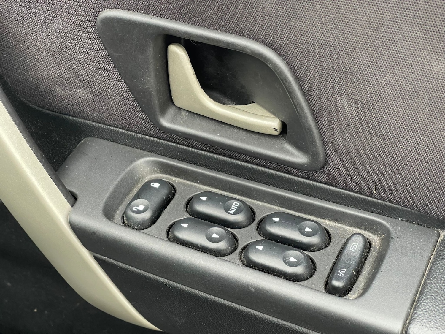 Used Land Rover Freelander 2004 for sale - 77502875: Photo 16