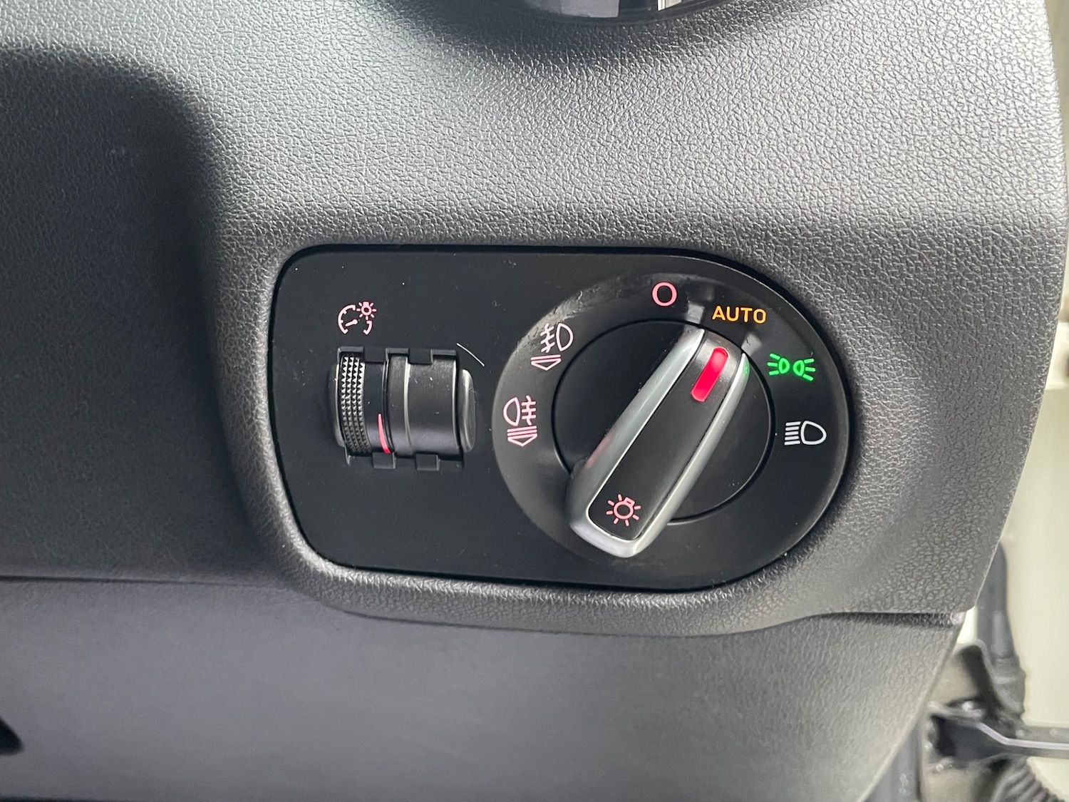 Used Audi A1 2011 for sale - 76803215: Photo 18