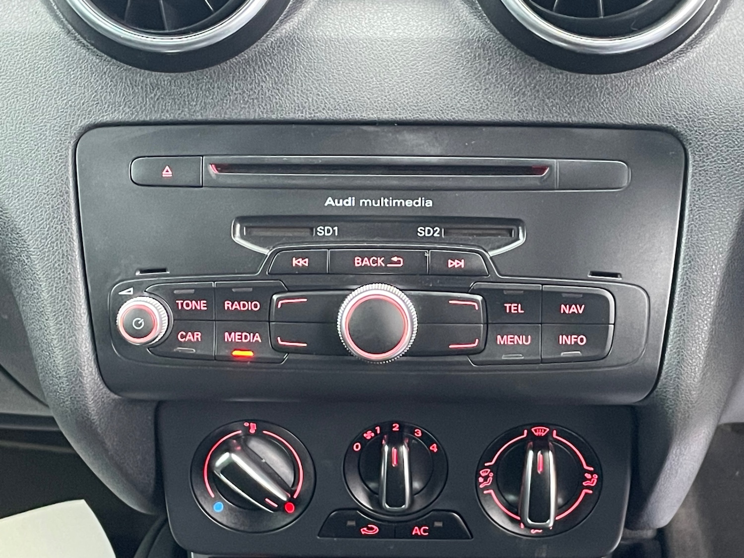 Used Audi A1 2011 for sale - 76803215: Photo 22