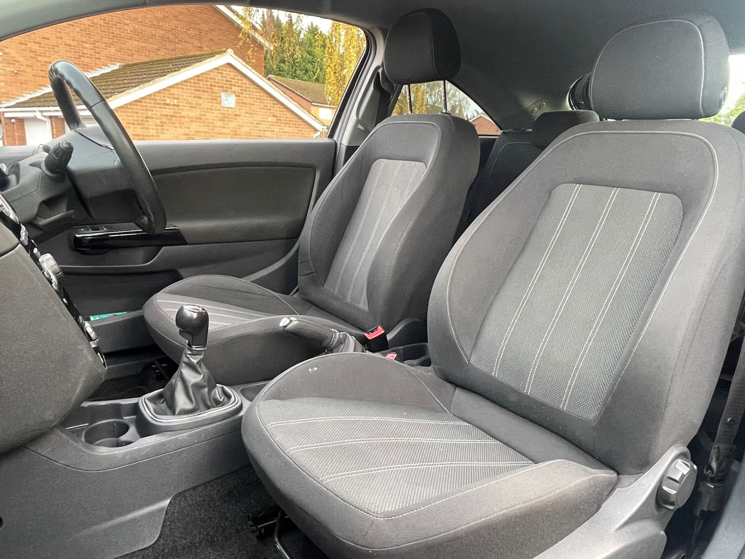 Used Vauxhall Corsa 2013 for sale - 76418656: Photo 4