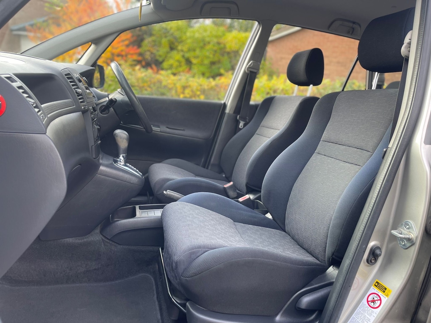 Used Toyota Corolla Verso 2003 for sale - 76397167: Photo 4