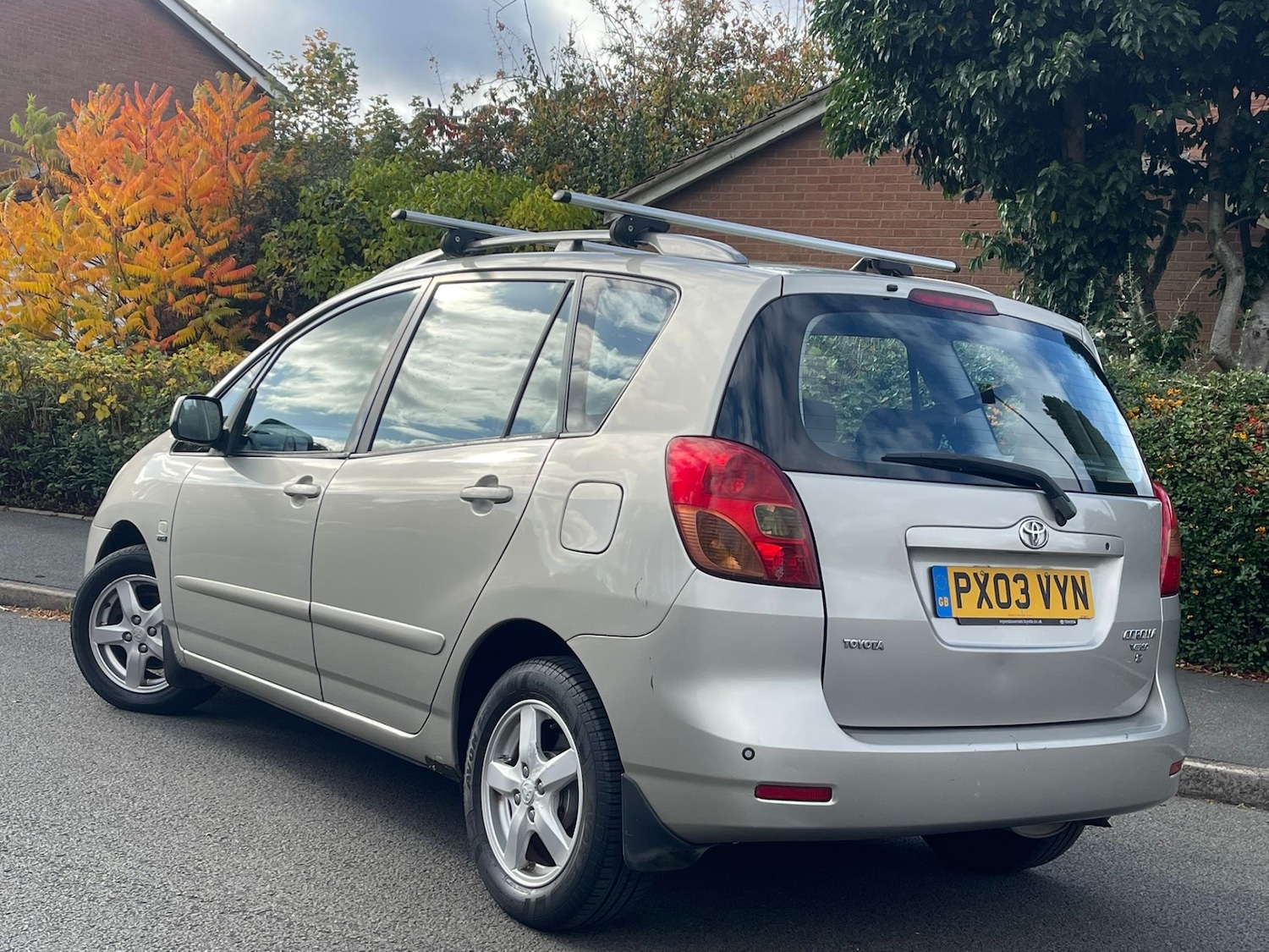 Used Toyota Corolla Verso 2003 for sale - 76397167: Photo 5