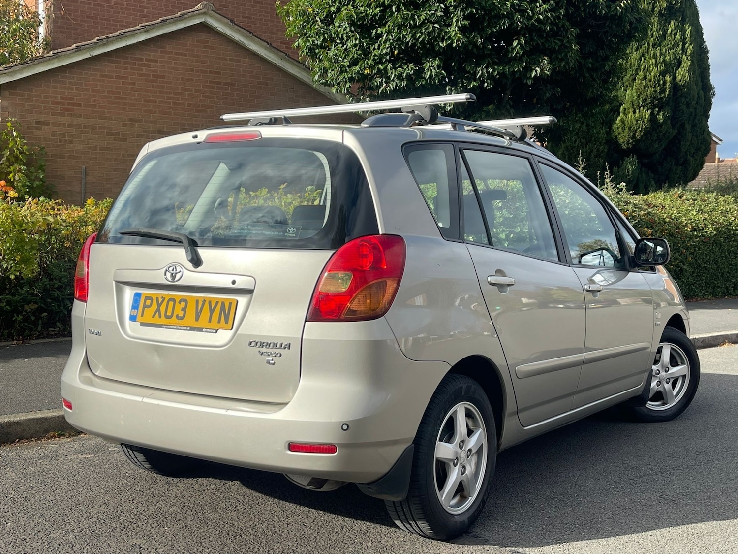 Used Toyota Corolla Verso 2003 for sale - 76397167: Photo 6