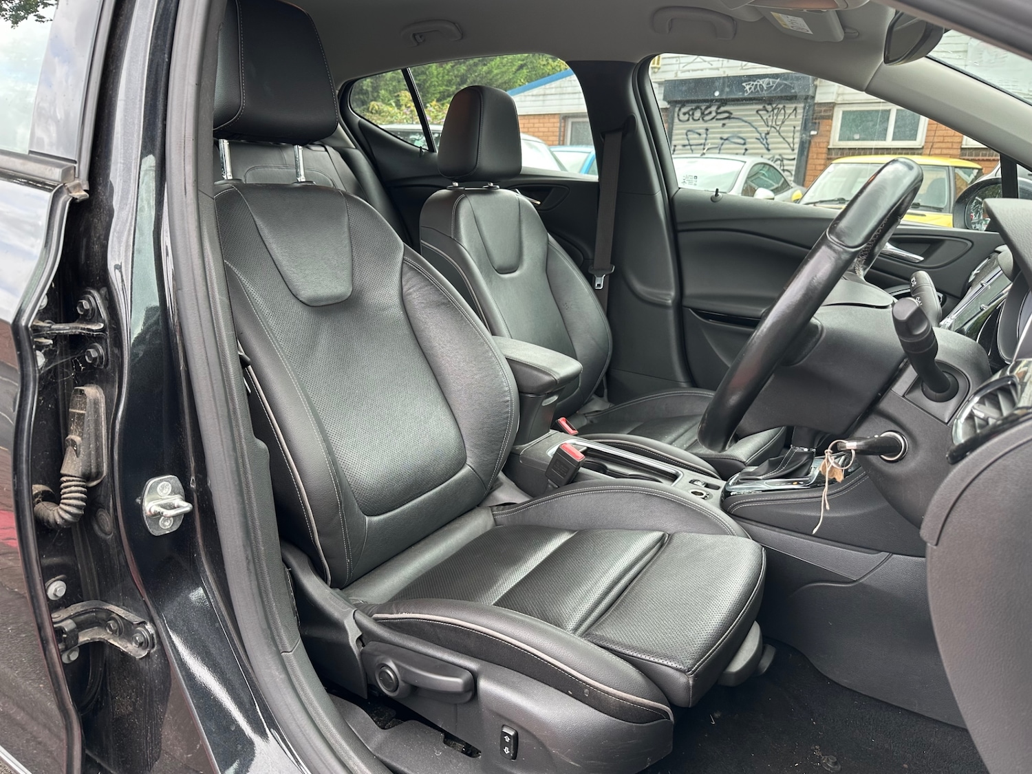 Used Vauxhall Astra 2016 for sale - 76012054: Photo 4