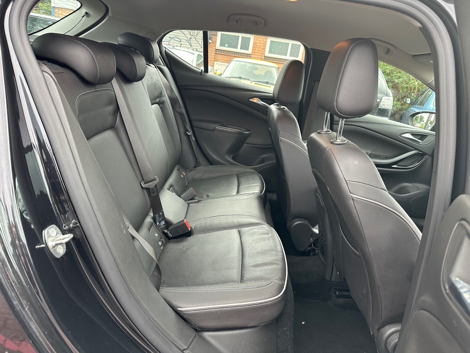 Used Vauxhall Astra 2016 for sale - 76012054: Photo 5