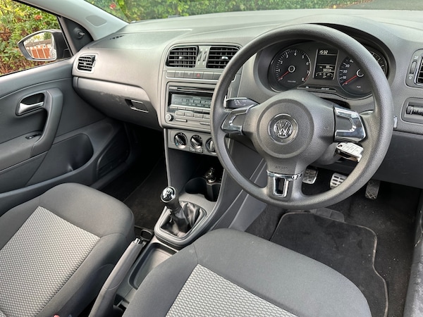 Used Volkswagen Polo 2012 for sale - 76234535: Photo 10