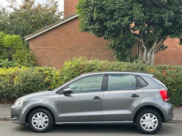 Used Volkswagen Polo 2012 for sale - 76234535: Photo 8