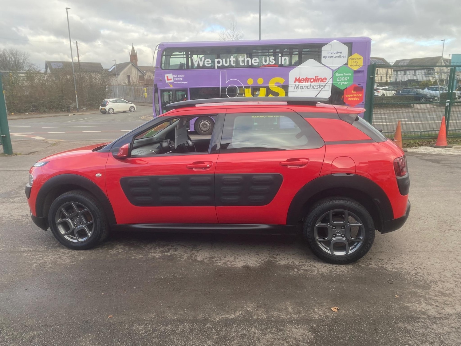 Used Citroen C4 Cactus 2016 for sale - 76990343: Photo 12