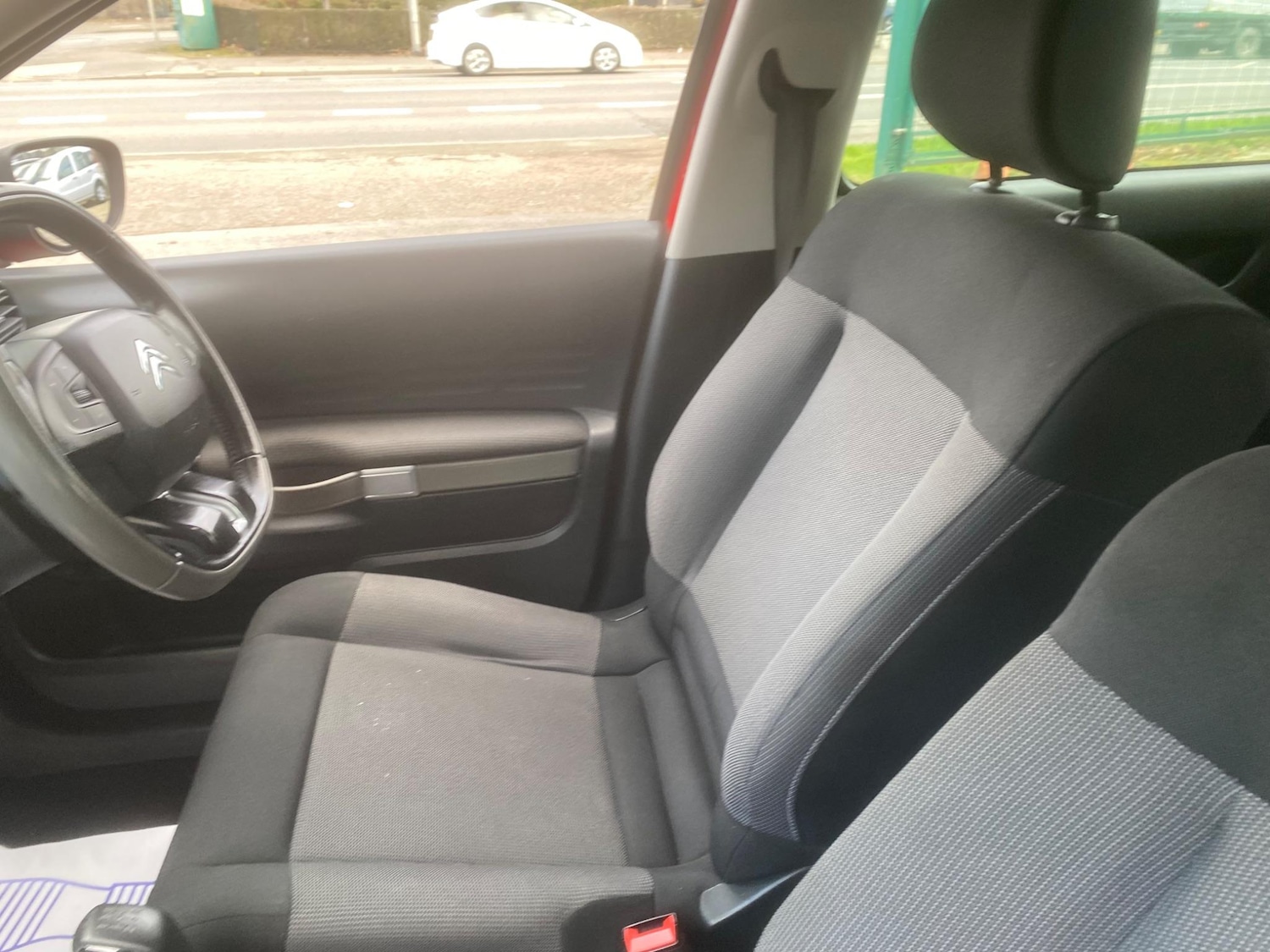 Used Citroen C4 Cactus 2016 for sale - 76990343: Photo 15