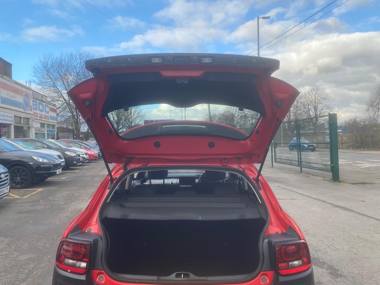 Used Citroen C4 Cactus 2016 for sale - 76990343: Photo 37