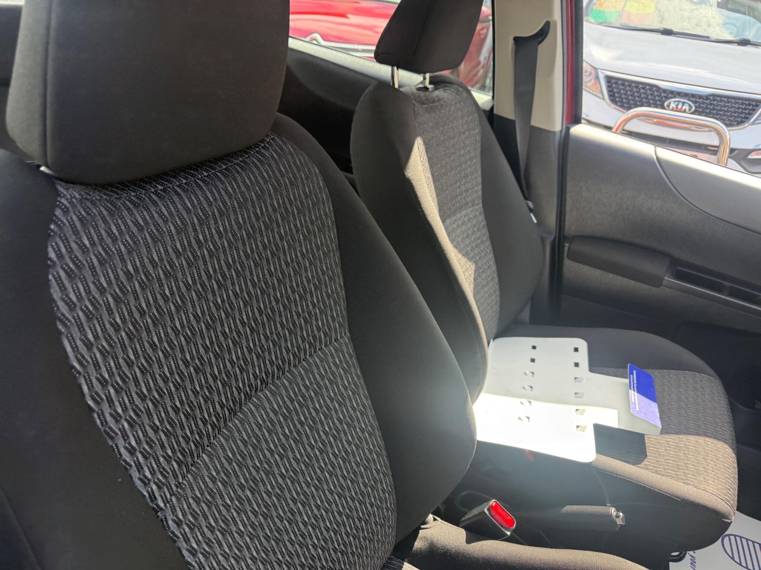 Used Toyota Yaris 2013 for sale - 76549810: Photo 11