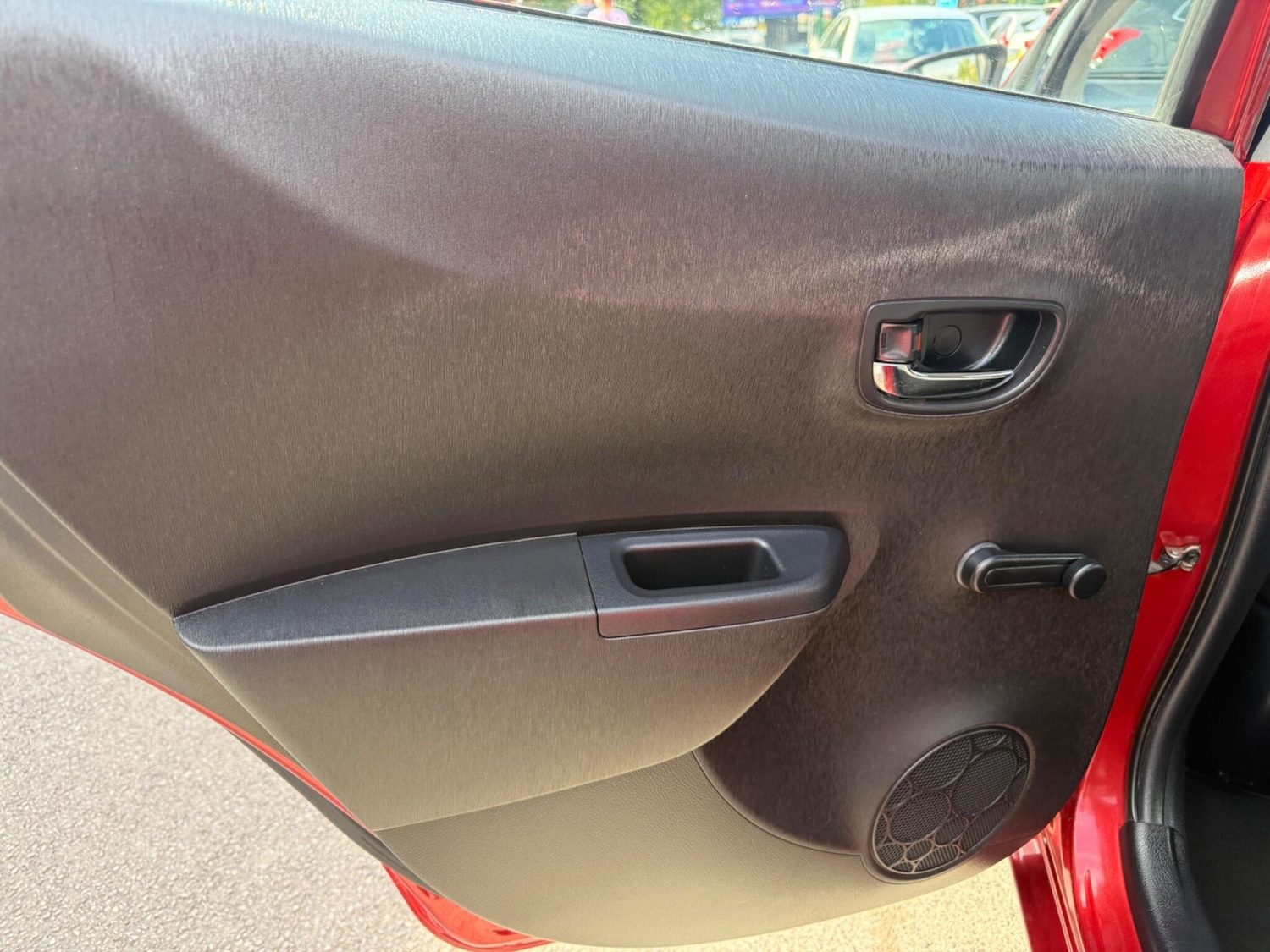 Used Toyota Yaris 2013 for sale - 76549810: Photo 21