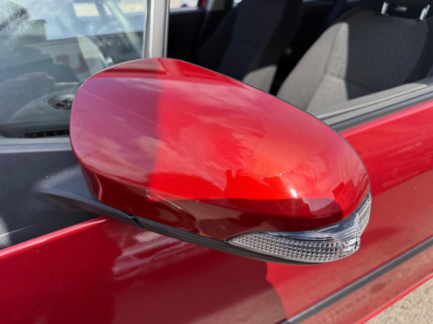 Used Toyota Yaris 2013 for sale - 76549810: Photo 28