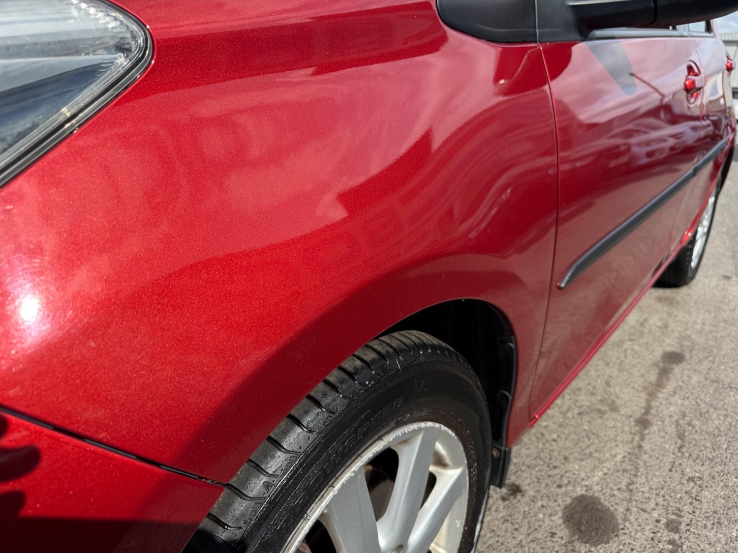 Used Toyota Yaris 2013 for sale - 76549810: Photo 29